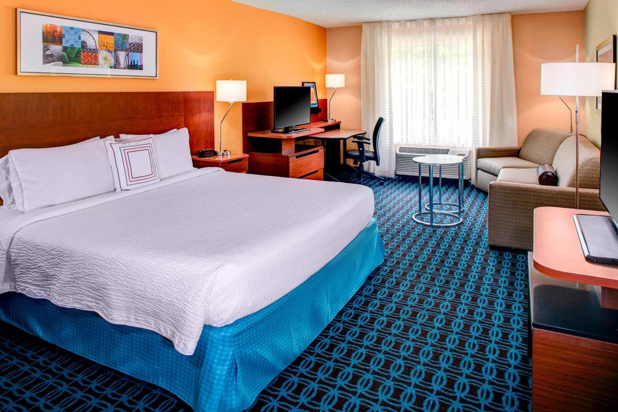 Fairfield Inn & Suites By Marriott Atlanta Alpharetta Exterior photo