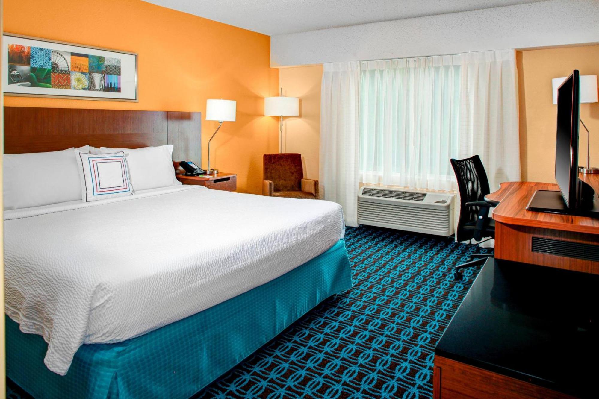 Fairfield Inn & Suites By Marriott Atlanta Alpharetta Exterior photo